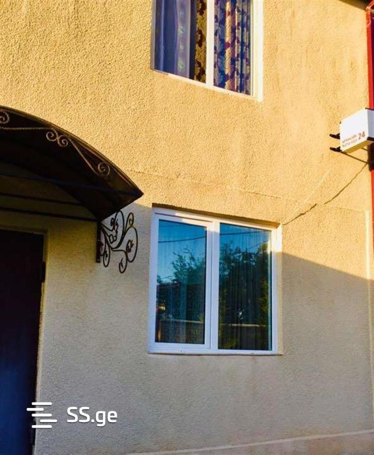 Lali Bed & Breakfast Тбилиси Екстериор снимка