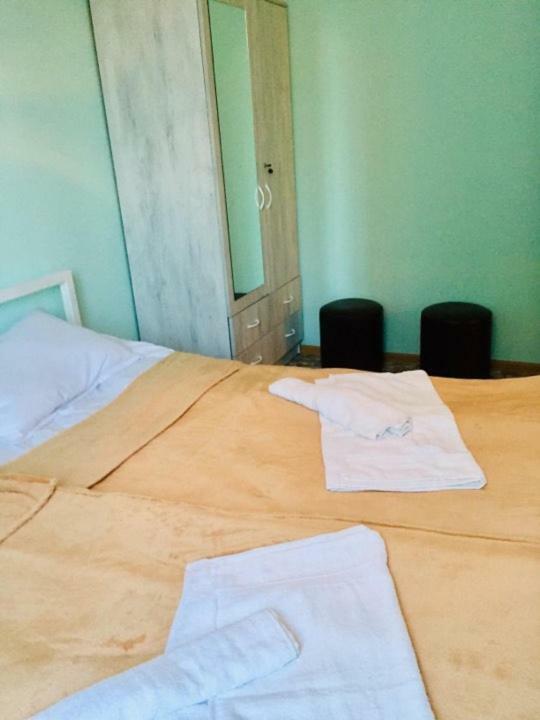 Lali Bed & Breakfast Тбилиси Екстериор снимка